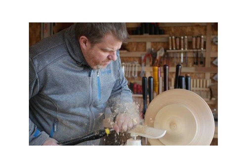 Meubles pour chat en bois artisanaux fabriqués à la main par Emmanuel Landais, tourneur sur bois